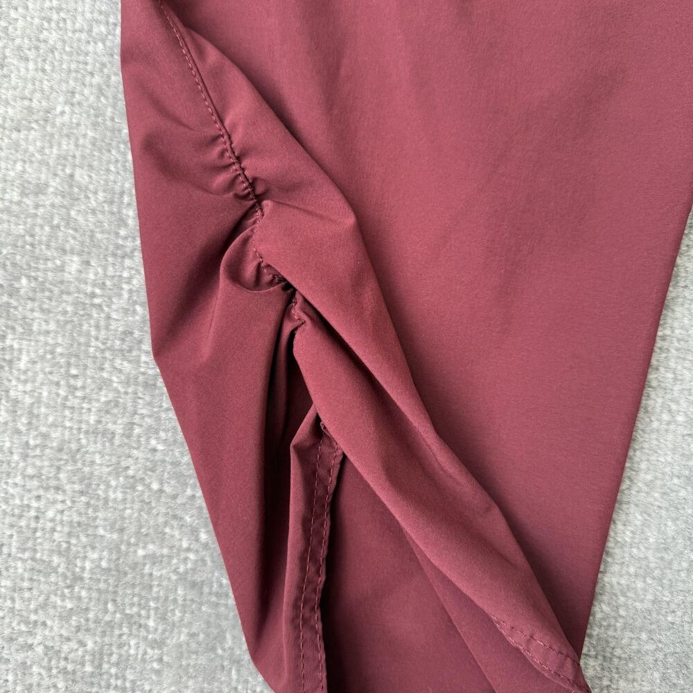 Eddie Bauer Pants Womens 10 Burgundy Stretch Cargo Capri Hiking Outdoor Ruched - Picture 4 of 12